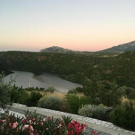 Casa Sole Vista Lago Lejlighed *